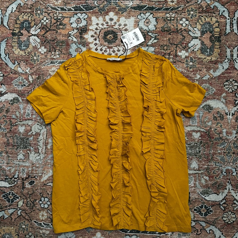 Zara Trafaluc Women's Mustard Ruffle Tshirt Top Small